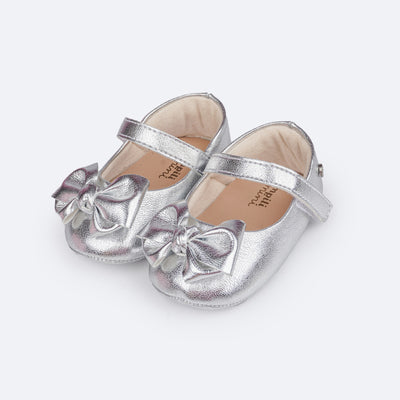 Sapato de Bebê Pampili Nina Laço em Nó Prata - frente do sapato prata