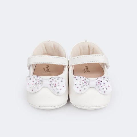 Sapato de Bebê Pampili Nina Laço com Glitter e Strass e Strass Branco - frente do sapato com laço e glitter