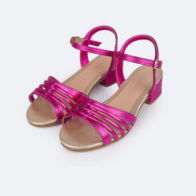 Sandália Infantil com Salto Pampili Fancy Tiras Pink Metalizada - lateral da sandália pink com tiras