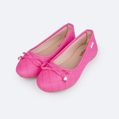 Sapatilha Infantil Pampili Mariah Matelassê Pink - frente da sapatilha pink com laço