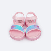 Sandália Papete Infantil Pampili Candy Holográfica Rosa Baby - Vem com Porta Celular - frente da sandália com holográfico