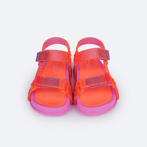 Sandália Papete Infantil Pampili Sun Glee Glitter Laranja e Pink - frente da sandália com velcro