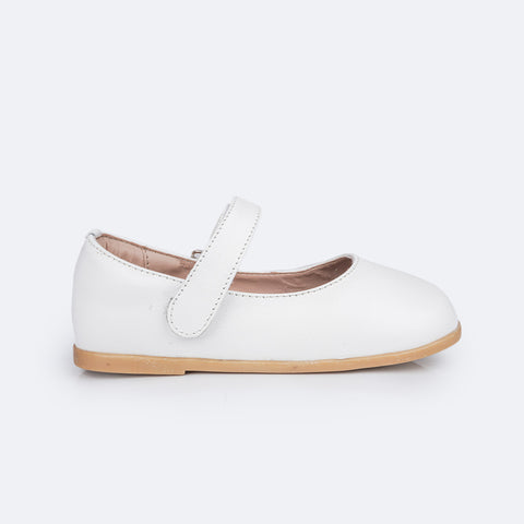 Sapato Infantil Feminino Pampili Mini Cris Branco - lateral do sapato de couro com fecho em velcro