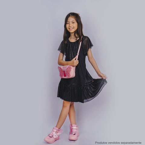 Bolsa de Led Infantil Pampili Butterfly Rosa Glacê - bolsa e tênis com a menina