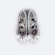 Sapatilha Infantil Pampili Prata Mickey & Minnie © DISNEY - superior da sapatilha com estampa