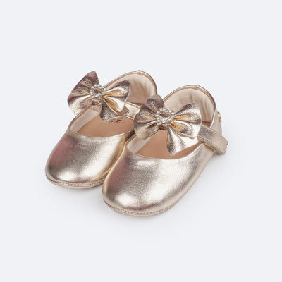 Sapato de Bebê Pampili Nina Laço Coração de Strass Dourado - frente do sapato de bebê dourado