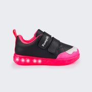 Tênis de Led Infantil Pampili Sneaker Luz Customizável Calce Fácil Monstrinho Preto e Pink Flúor - Vem com 4 Patches - lateral do tênis com led aceso