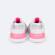 Tênis Infantil Feminino Pampili XP 21 Branco - traseira do tênis com detalhe holofráfico e rosa