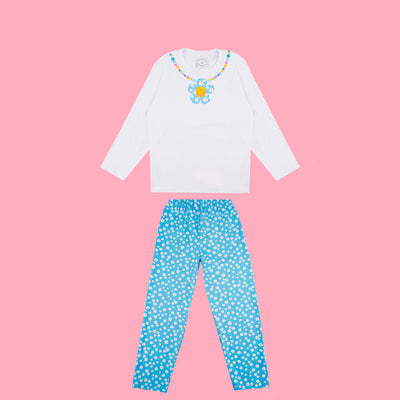 Pijama Kids Cara de Criança Brilha no Escuro Longo Flores Branco e Azul - 8 Anos - frente do pijama com flores