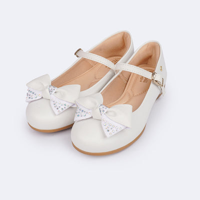Sapato Infantil Pampili Angel com Laço Glitter Pedras Branco - frente do sapato infantil com laço
