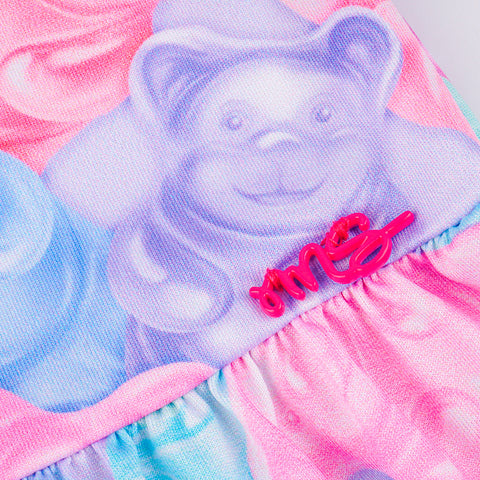 Vestido Kids Mon Sucré Bubble com Babado e Estampa de Ursos - detalhe da marca na cintura