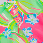 Vestido de Bebê Mon Sucré com Calcinha e Babados Tropical Colorido Neon - detalhe fecho de botões 