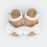 Sandália de Bebê Pampili Nana Laço Perfurado Branca - foto superior da sandália