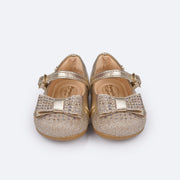 Sapato Infantil Pampili Mini Angel com Laço Duplo Glitter Strass Dourado - foto do sapato de frente com detalhe do bico em glitter