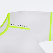Camiseta Infantil Pampili Carinha Feliz Branco e Amarelo Neon - aplique de tachas no ombro